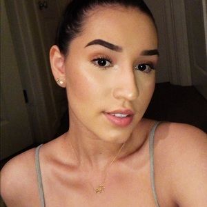 Meet your Posher, Ivanna